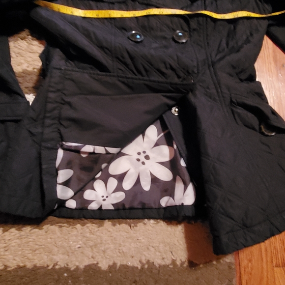 Quilted Jacket - Picture 5 of 8